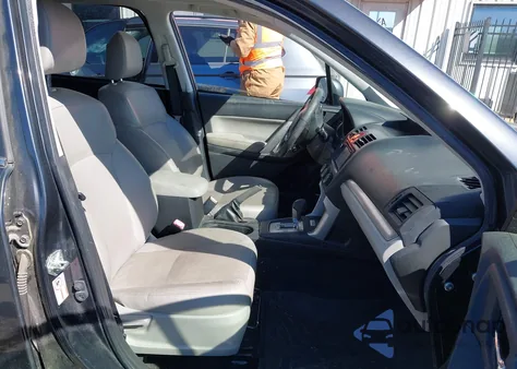 2014 Subaru Forester 2.5I Touring из США, поврежденный, VIN JF2SJAPC0EH510712